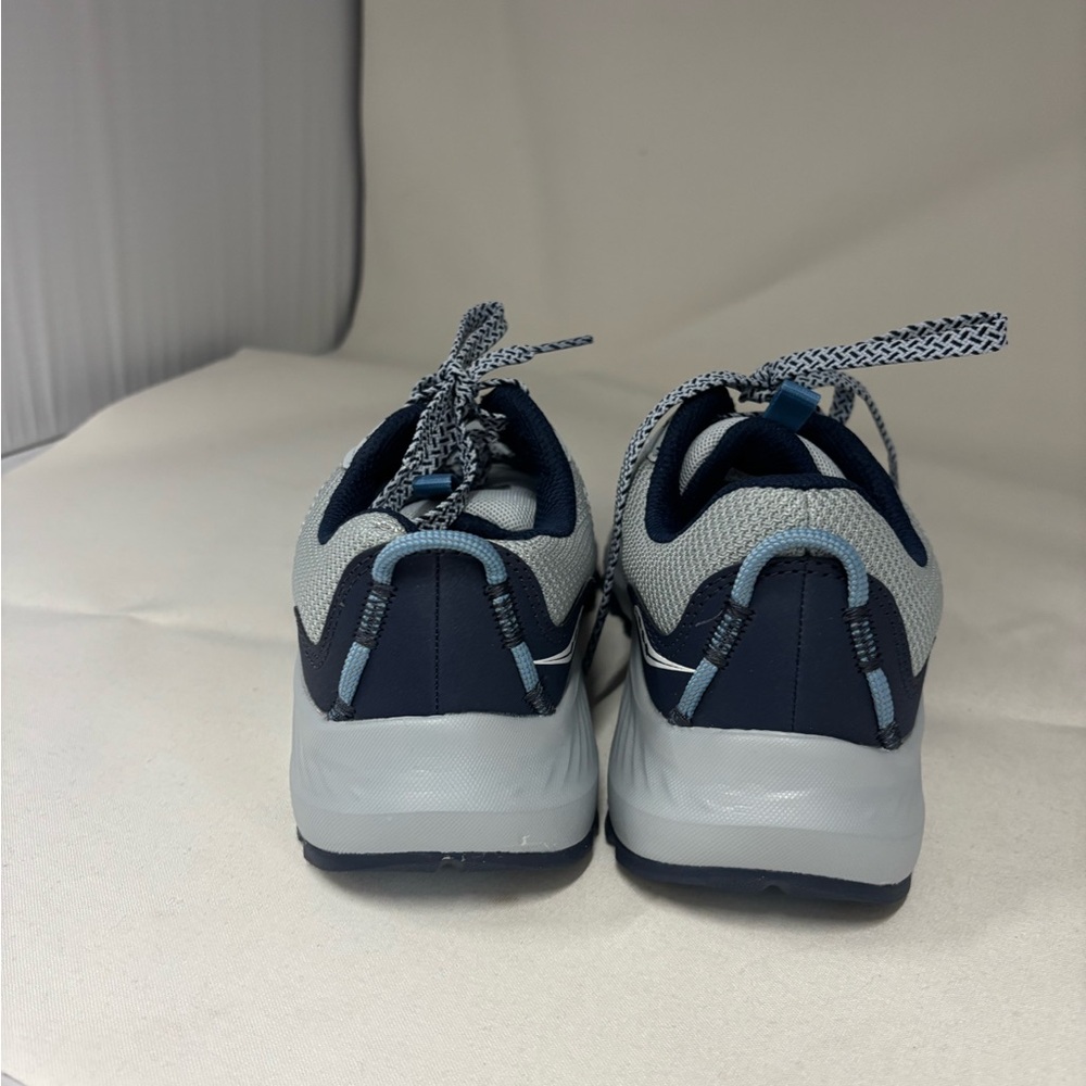 NWOT Saucony Aura TR Women’s Shoes - Picture 4 of 9